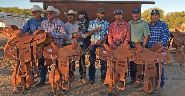 8-saddle_winners-flex